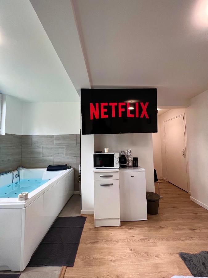 Studio Cosy Spa Montmagny Exterior foto